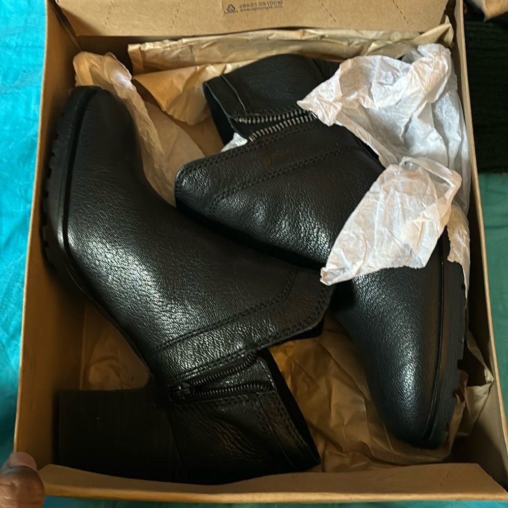Brand  New Leather LuckyBrand  Bootie